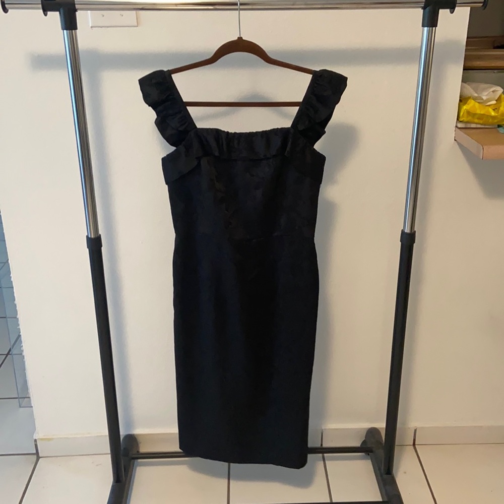 Rachel Roy, size 4, black, flower print midi dress.